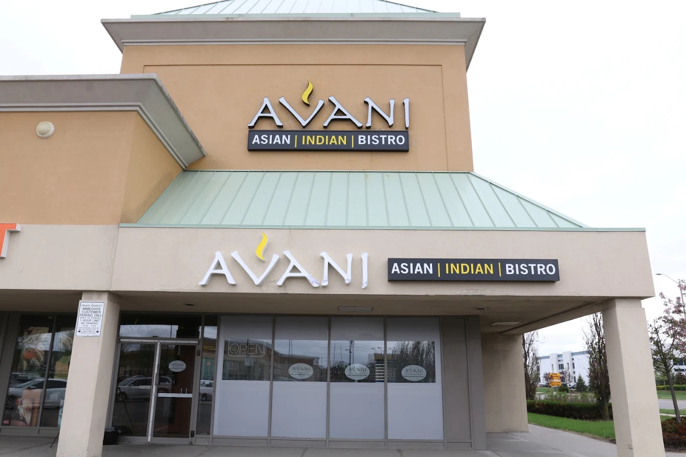 Avani Asian Indian Bistro Mississauga - South Asian Fusion