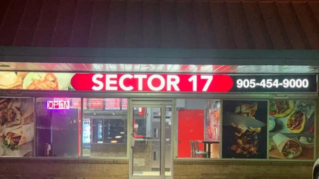 Sector 17 - Steeles Ave W